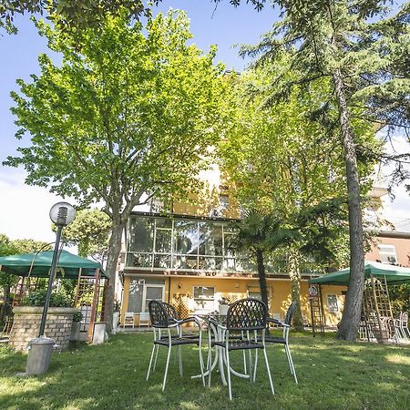 Hotel Del Falco Червия Экстерьер фото